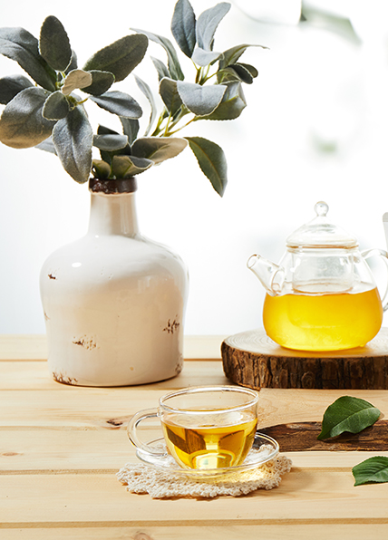 BOM Eight Tea Water Capsule Cream Daily Water full Moisturizer Cream for Face with Ceramide, Panthenol, and Vitamin C 50g / 1.76 oz