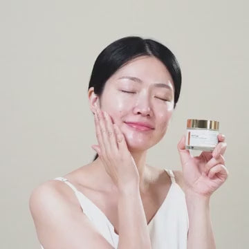 BOM COSMETICS Peptide Power Night Sleeping Mask 2.64 Fl Oz, High-Density Hydrating Overnight Facial Mask with Penta-Peptides and 99% Pure Gold for Skin Elasticity, Smooth Skin Texture, Korean Skincare